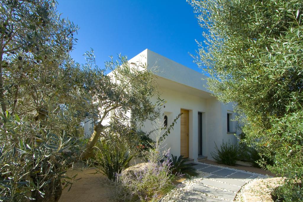 Hotel Cala Di Greco Bonifacio  Buitenkant foto