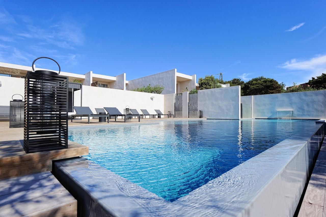 Hotel Cala Di Greco Bonifacio  Buitenkant foto