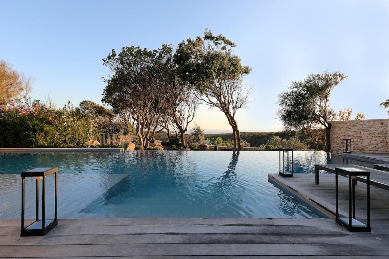 Hotel Cala Di Greco Bonifacio  Buitenkant foto